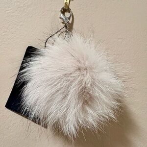 Sofia Cashmere real fur pom pom with clip